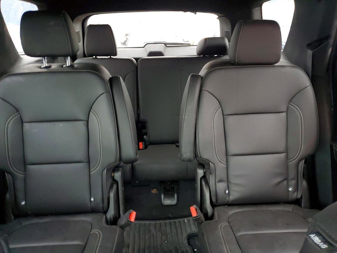 2023 CHEVROLET TRAVERSE LT photo 10