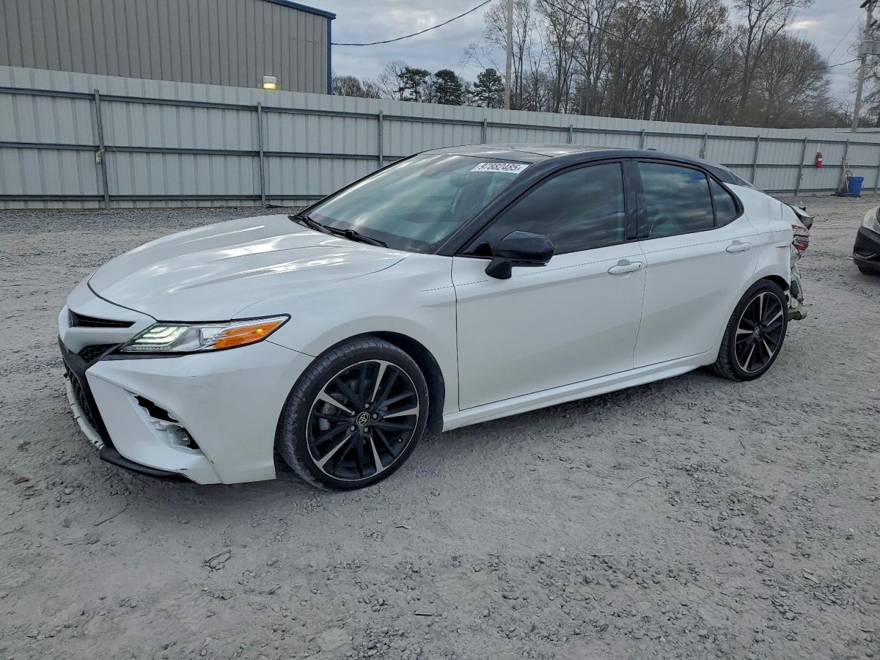 2020 TOYOTA CAMRY