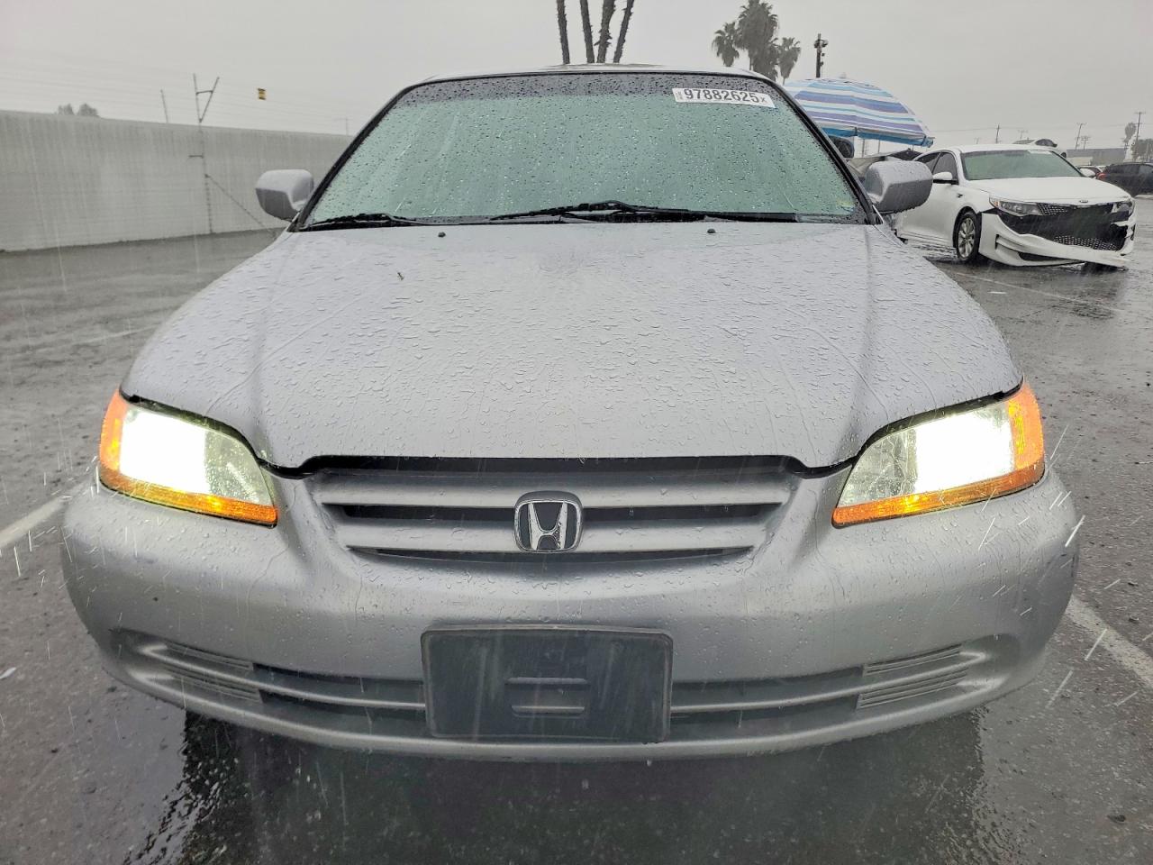 2002 HONDA ACCORD LX photo 9