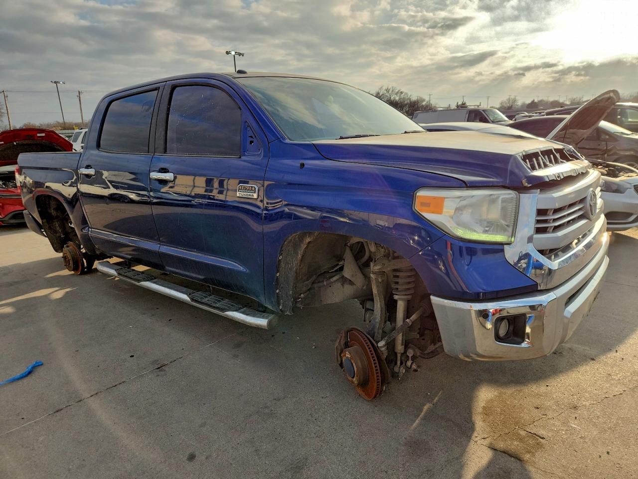 2014 TOYOTA TUNDRA CREWMAX PLATINUM photo 4