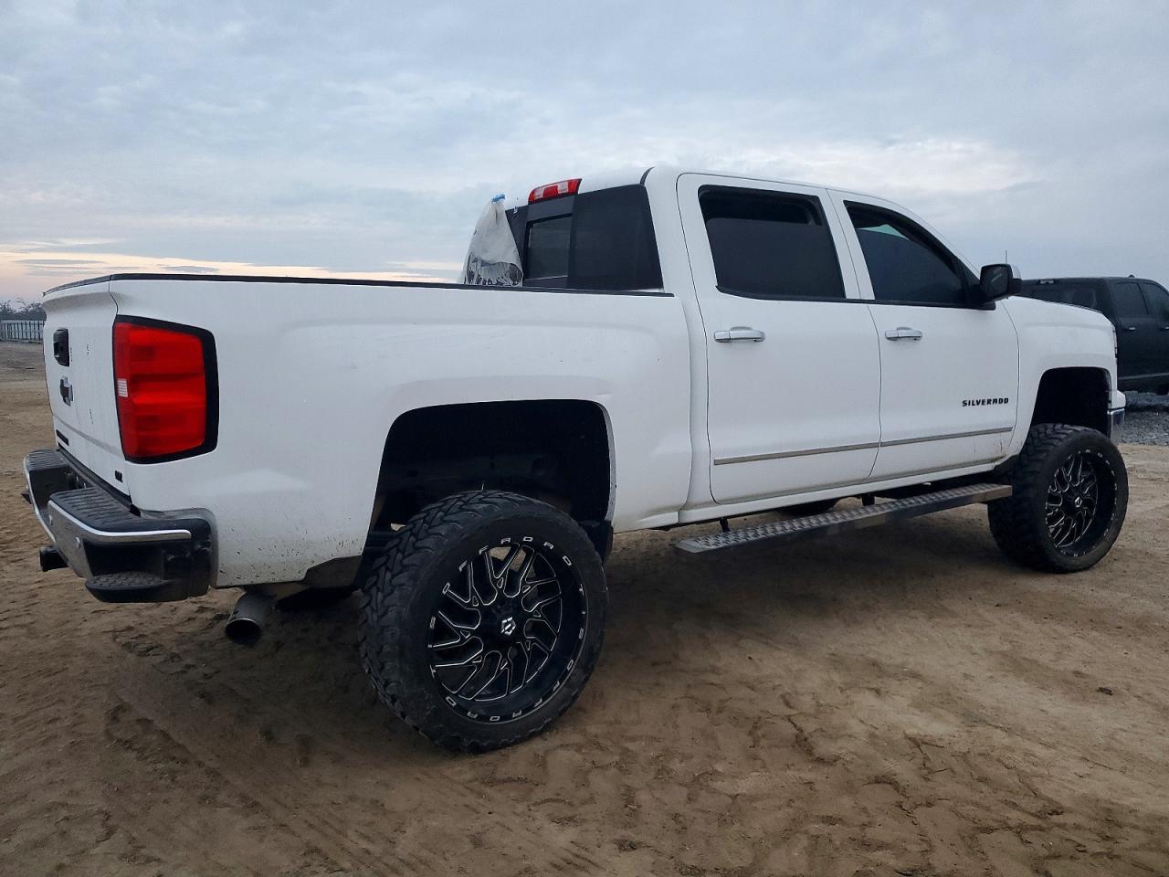 2014 CHEVROLET SILVERADO K1500 LTZ photo 5