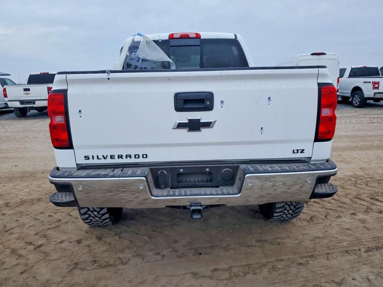 2014 CHEVROLET SILVERADO K1500 LTZ photo 11