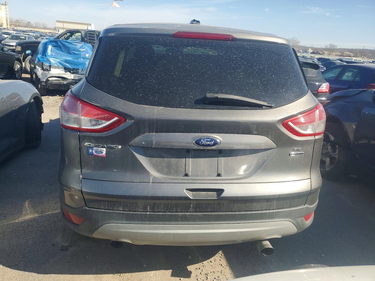 2014 FORD ESCAPE SE photo 6