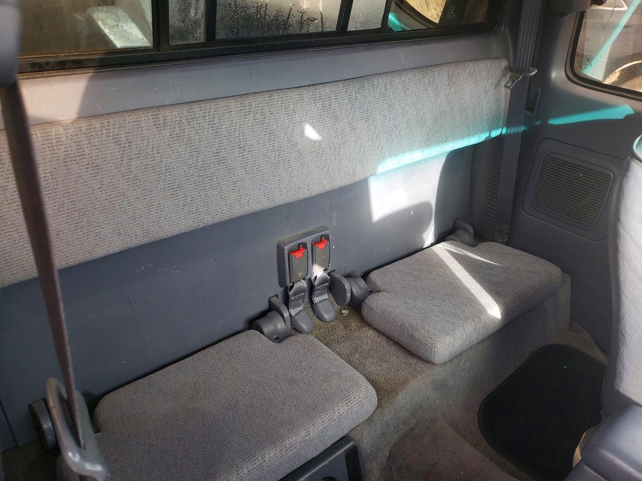 1998 TOYOTA TACOMA XTRACAB photo 10