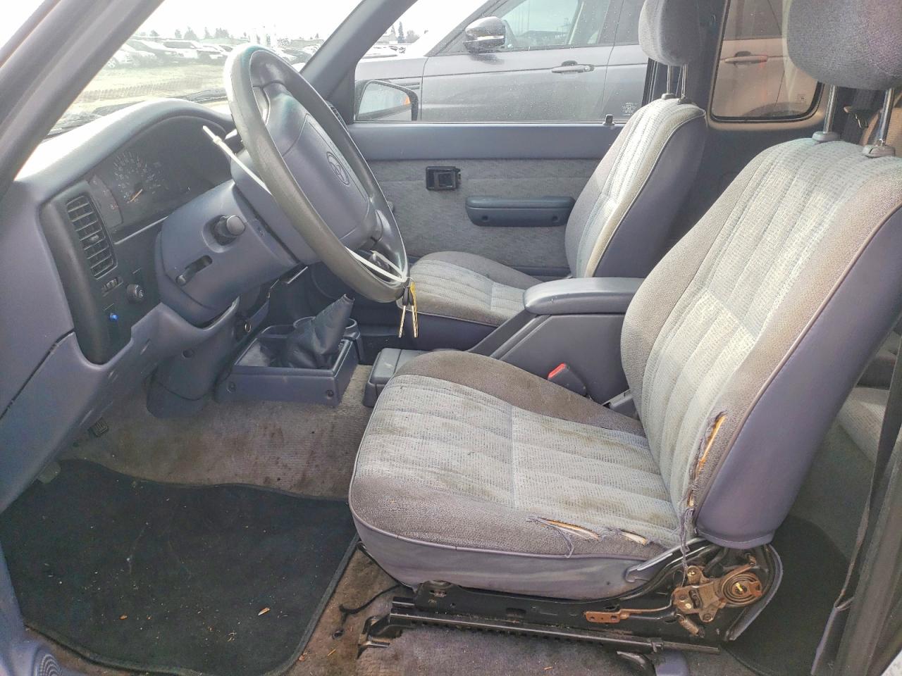 1998 TOYOTA TACOMA XTRACAB photo 7