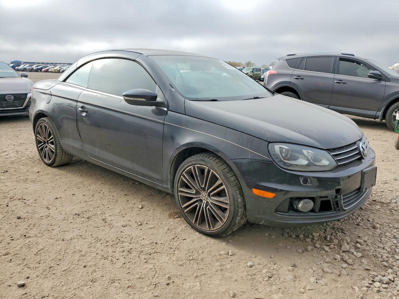 2013 VOLKSWAGEN EOS KOMFORT photo 4