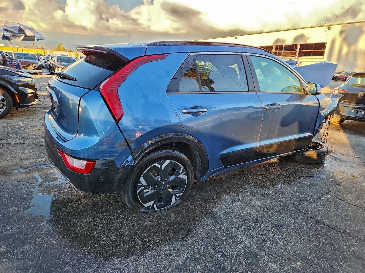 2024 KIA NIRO WIND photo 3