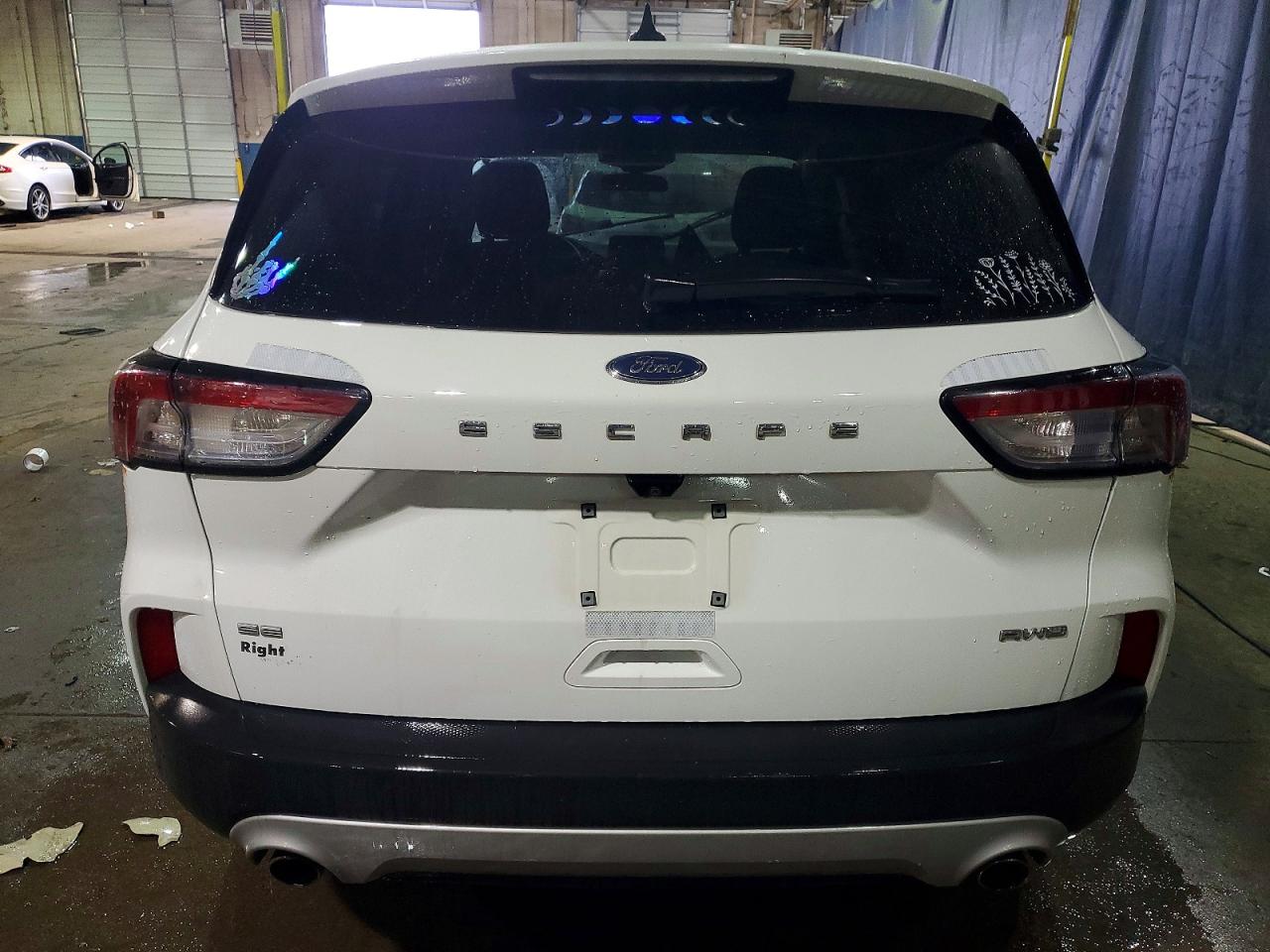 2022 FORD ESCAPE SE photo 6