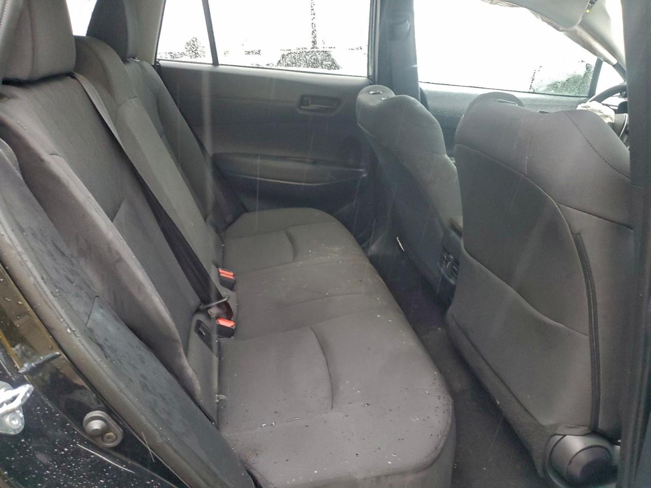 2025 TOYOTA COROLLA CROSS LE photo 11