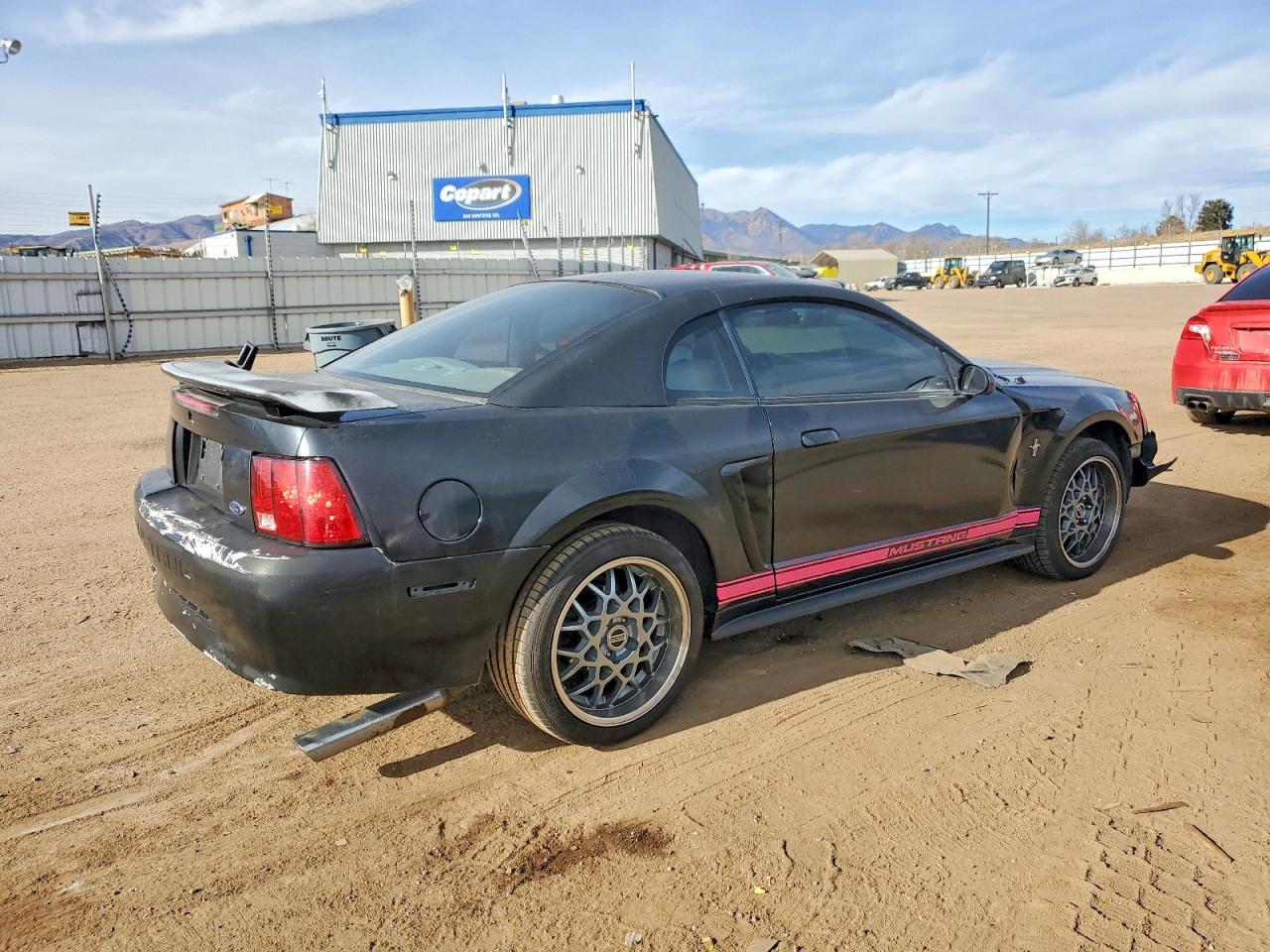 2002 FORD MUSTANG photo 3
