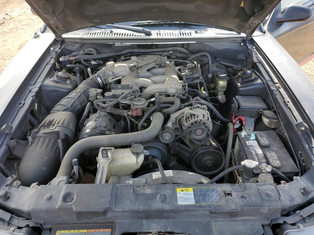2002 FORD MUSTANG photo 11