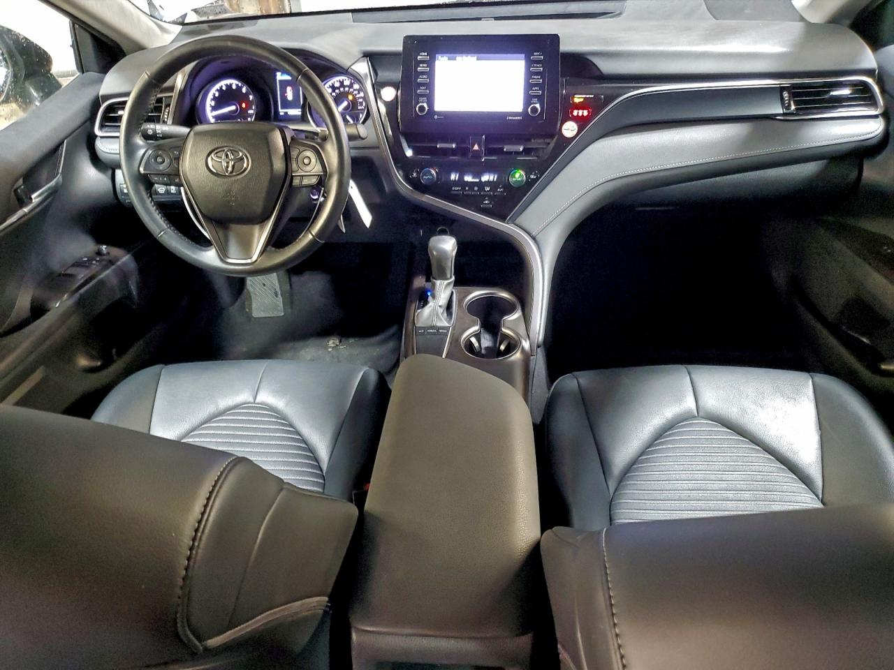 2024 TOYOTA CAMRY SE NIGHT SHADE photo 8