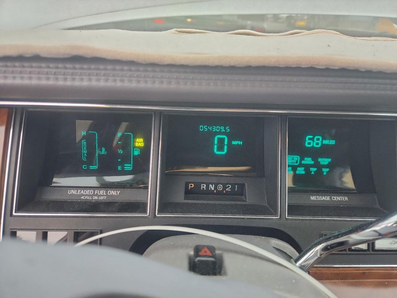 1994 LINCOLN TOWN CAR SIGNATURE photo 9