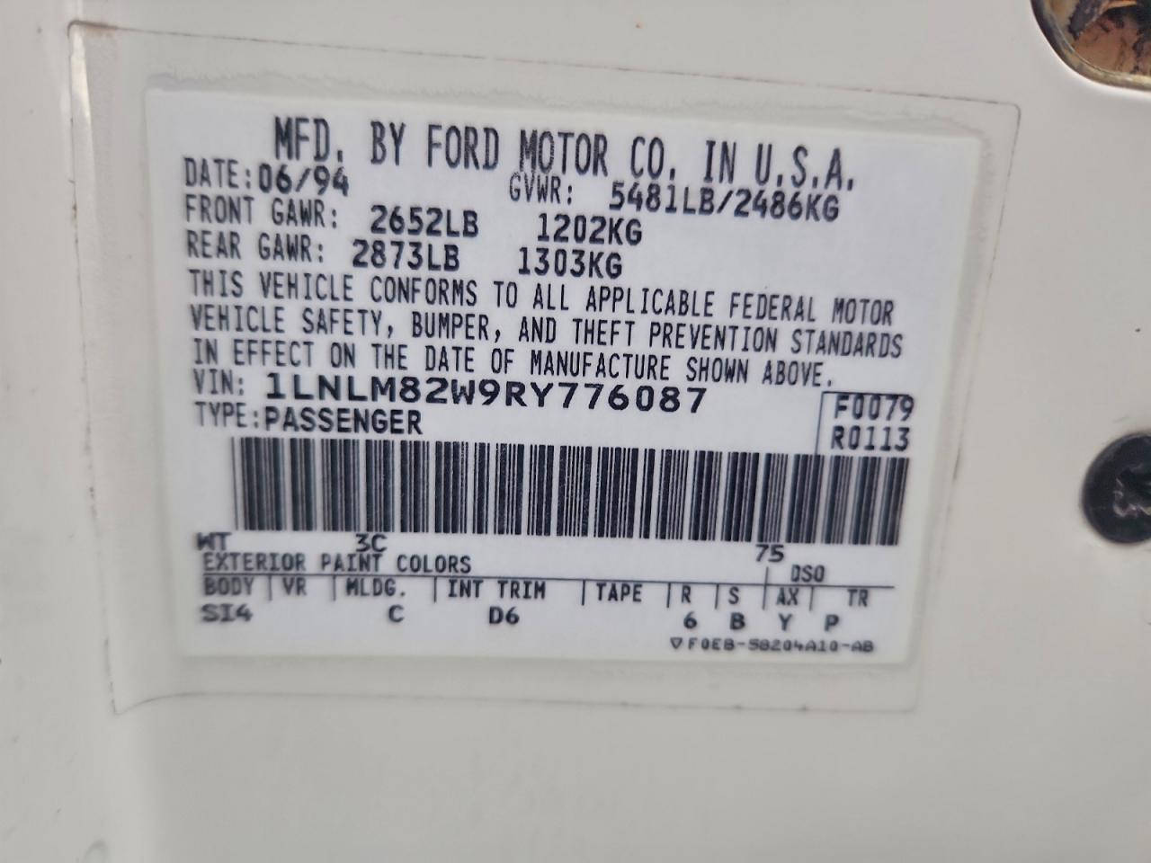 1994 LINCOLN TOWN CAR SIGNATURE photo 12