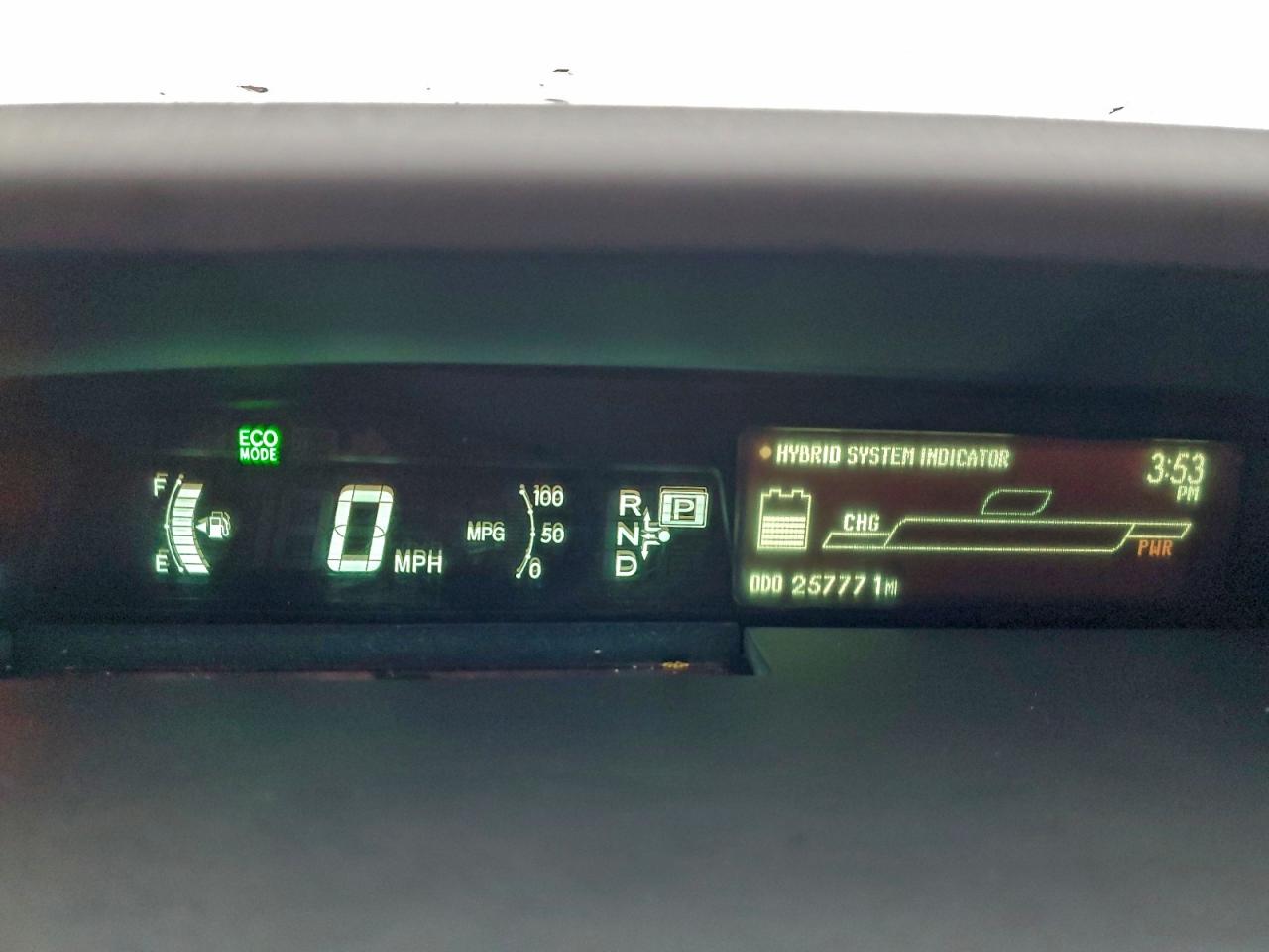 2010 TOYOTA PRIUS photo 9