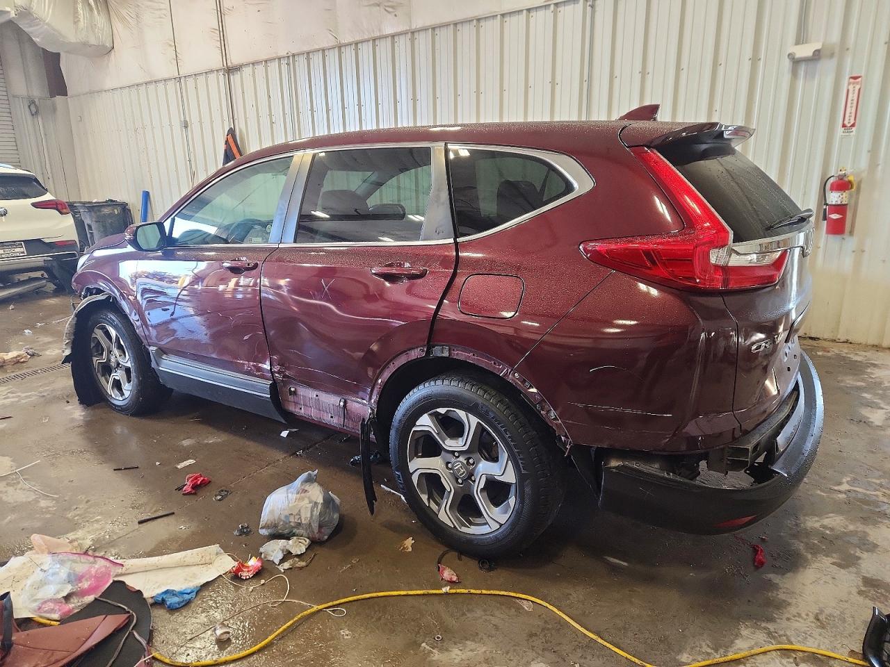 2018 HONDA CR-V EX photo 2