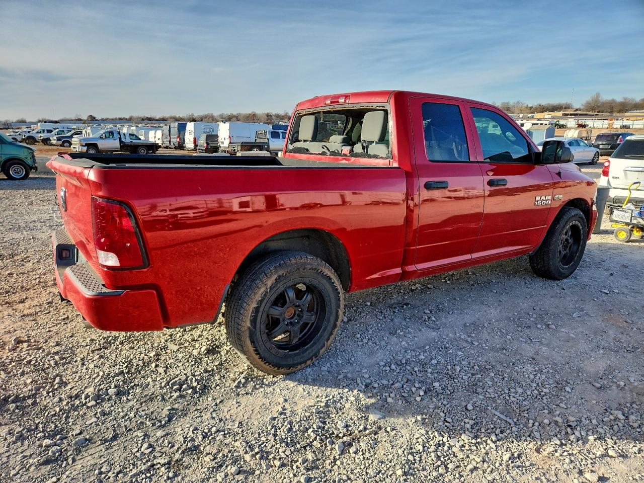 2014 RAM 1500 ST photo 3