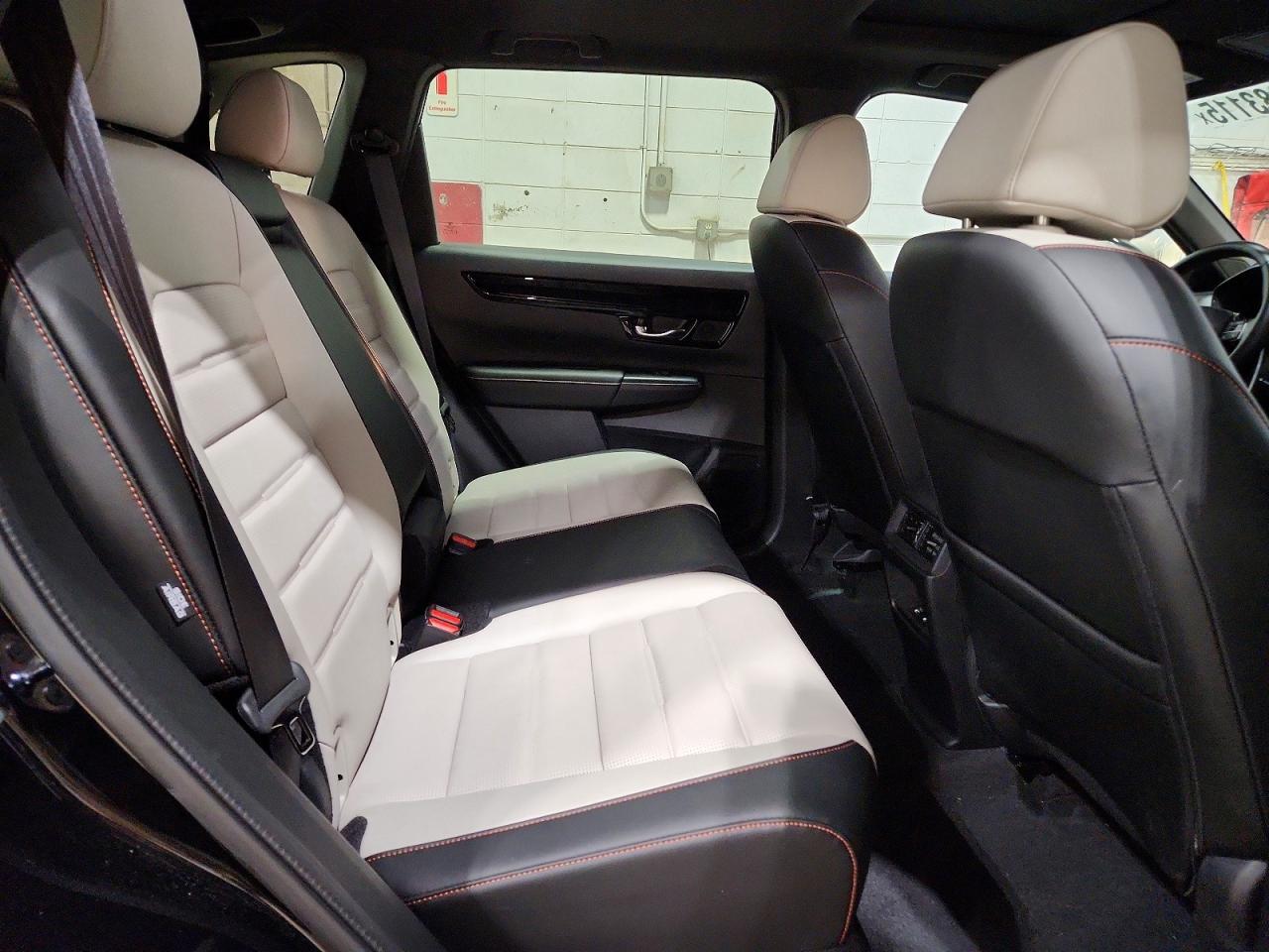 2025 HONDA CR-V SPORT TOURING photo 31