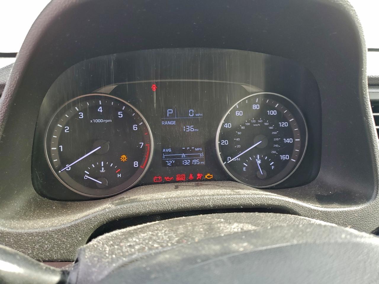 2017 HYUNDAI ELANTRA SE photo 9