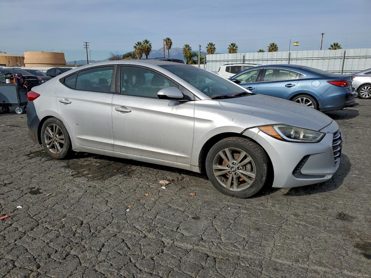 2017 HYUNDAI ELANTRA SE photo 4