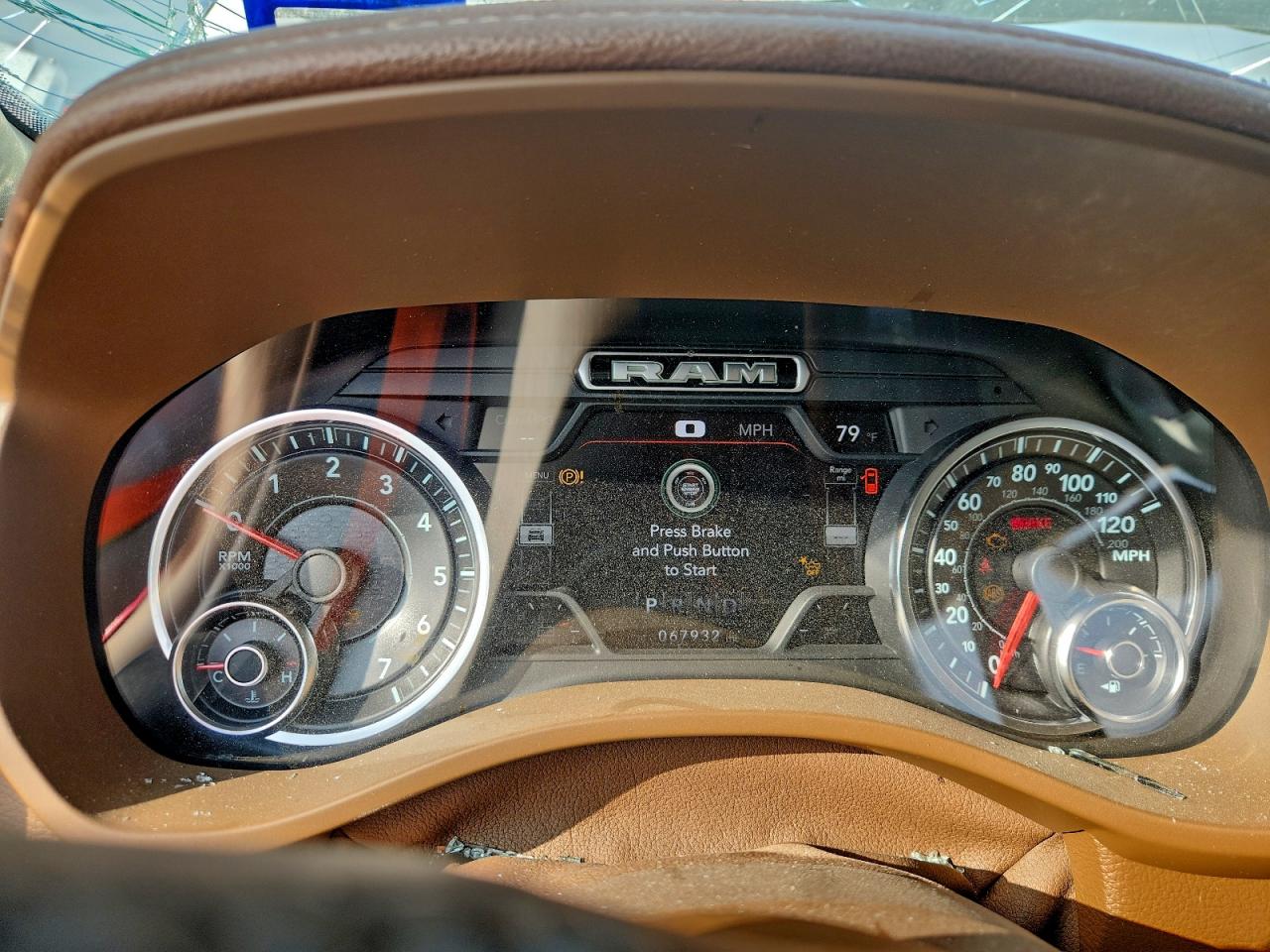 2021 RAM 1500 LARAMIE photo 9