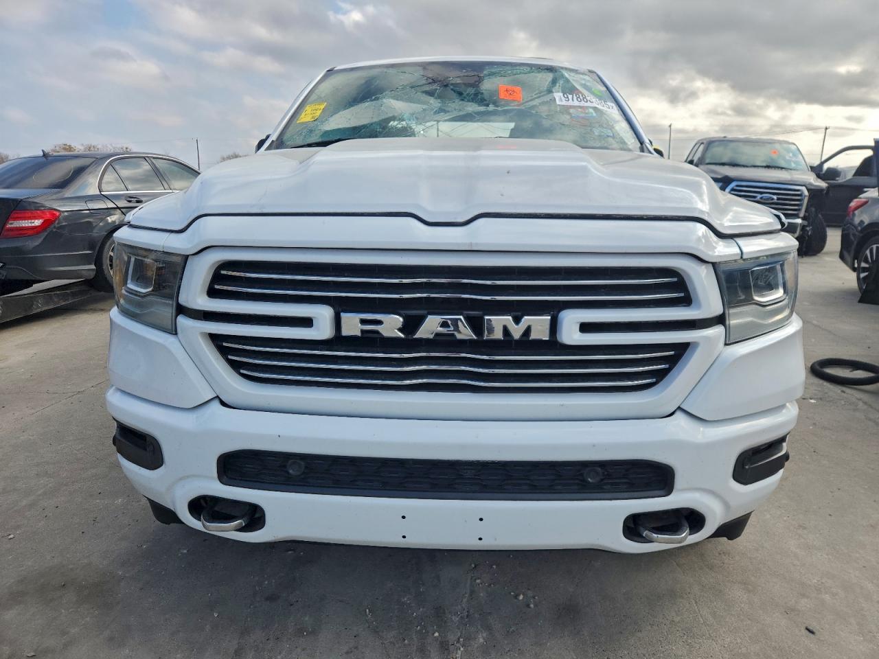 2021 RAM 1500 LARAMIE photo 5