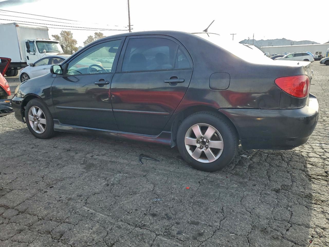 2006 TOYOTA COROLLA CE photo 2