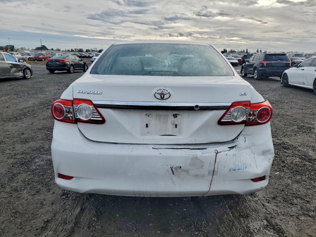 2012 TOYOTA COROLLA BASE photo 6