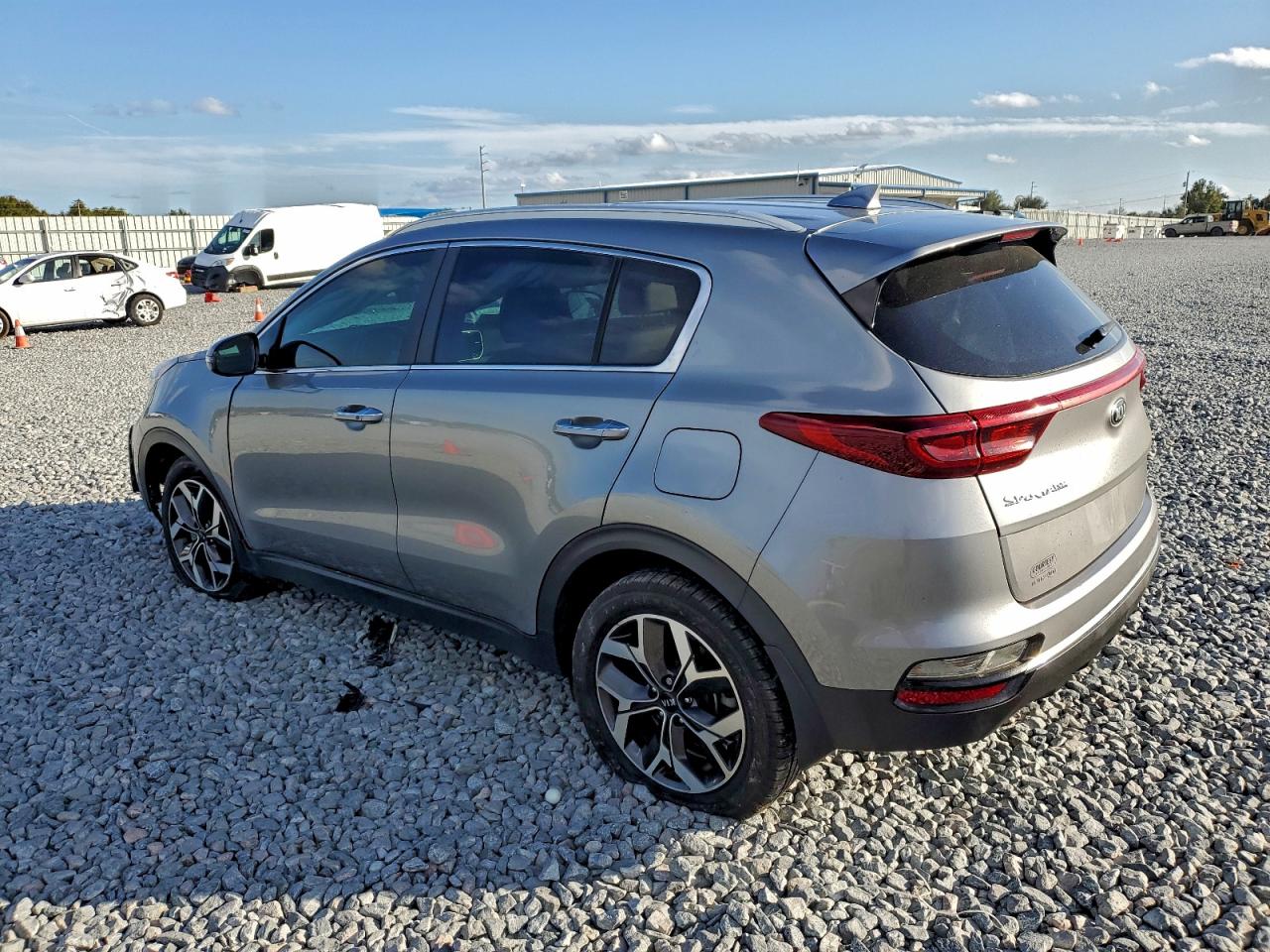 2021 KIA SPORTAGE EX photo 2