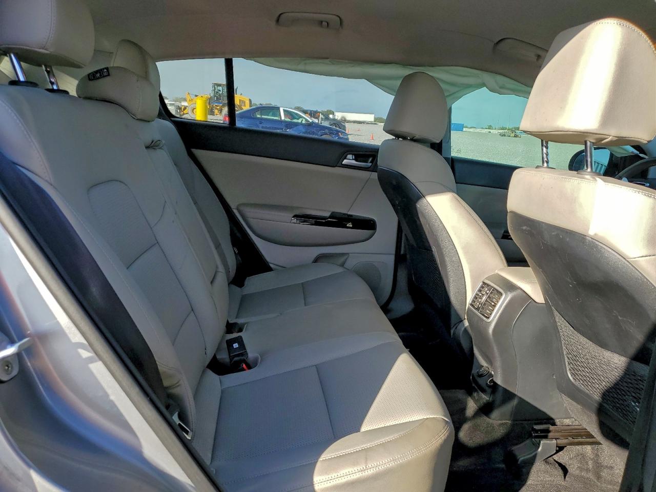 2021 KIA SPORTAGE EX photo 11