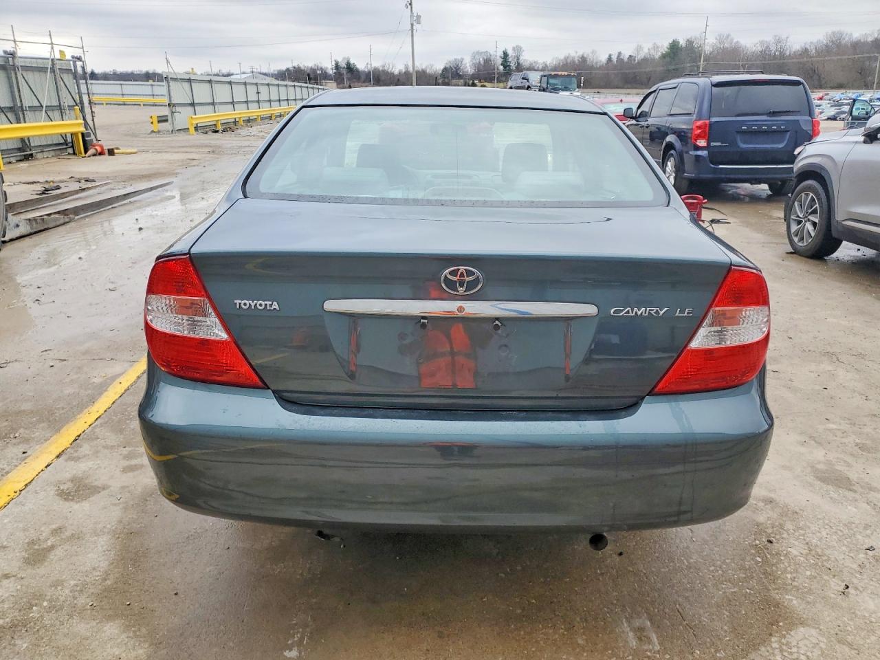 2003 TOYOTA CAMRY LE photo 11