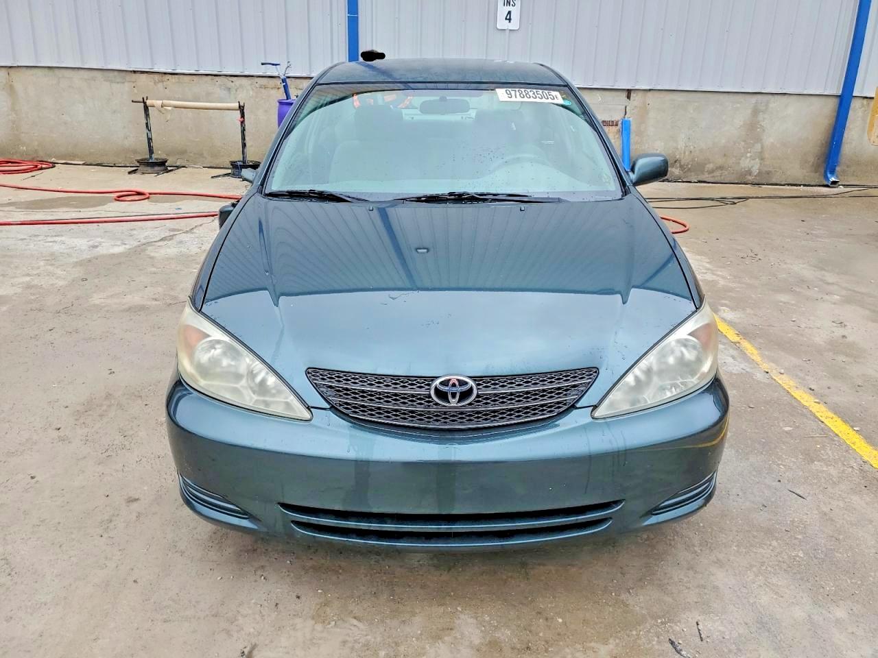 2003 TOYOTA CAMRY LE photo 9