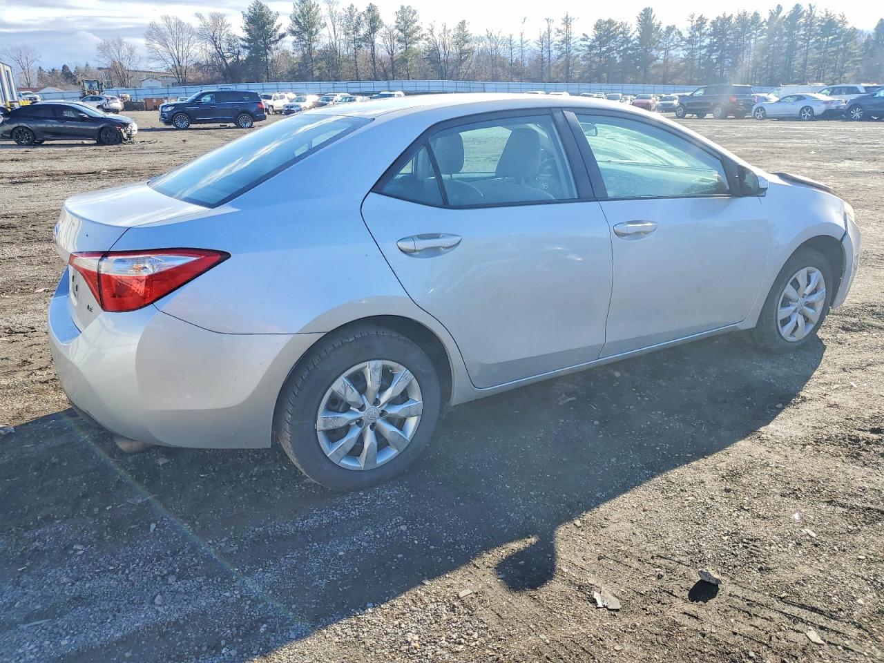 2016 TOYOTA COROLLA L photo 3
