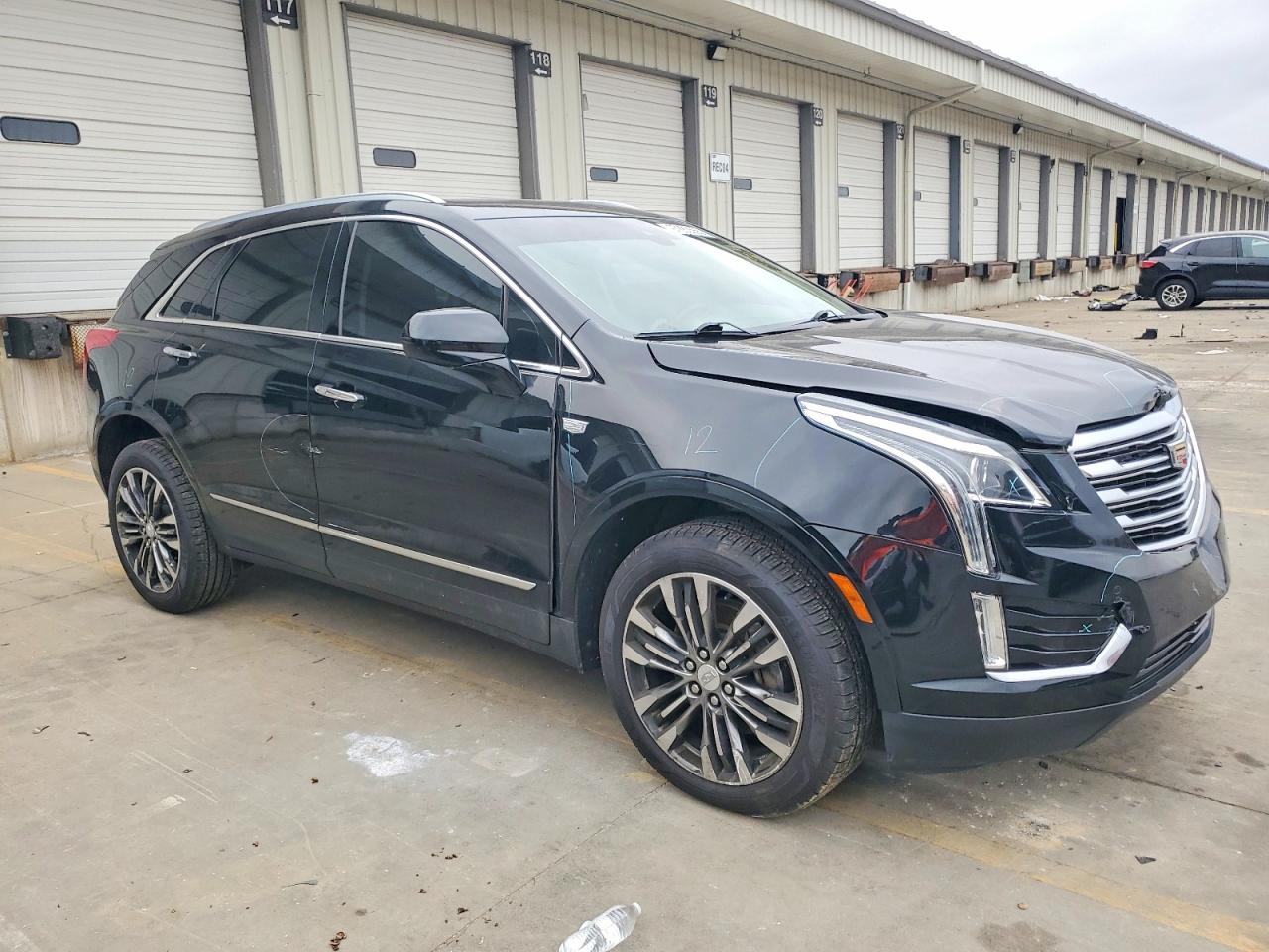 2019 CADILLAC XT5 LUXURY photo 4