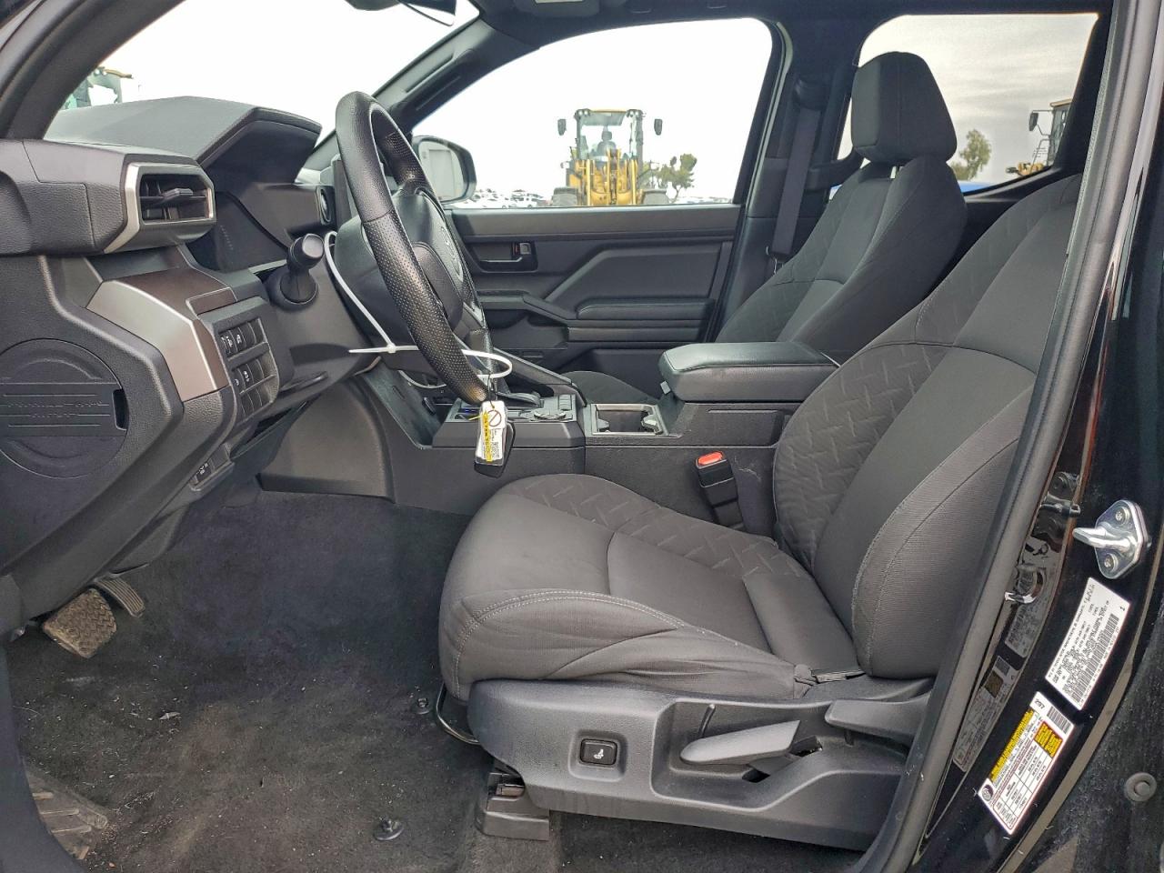 2024 TOYOTA TACOMA DOUBLE CAB photo 7