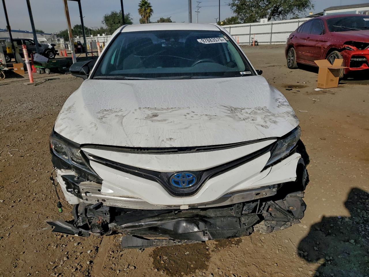 2020 TOYOTA CAMRY LE photo 5