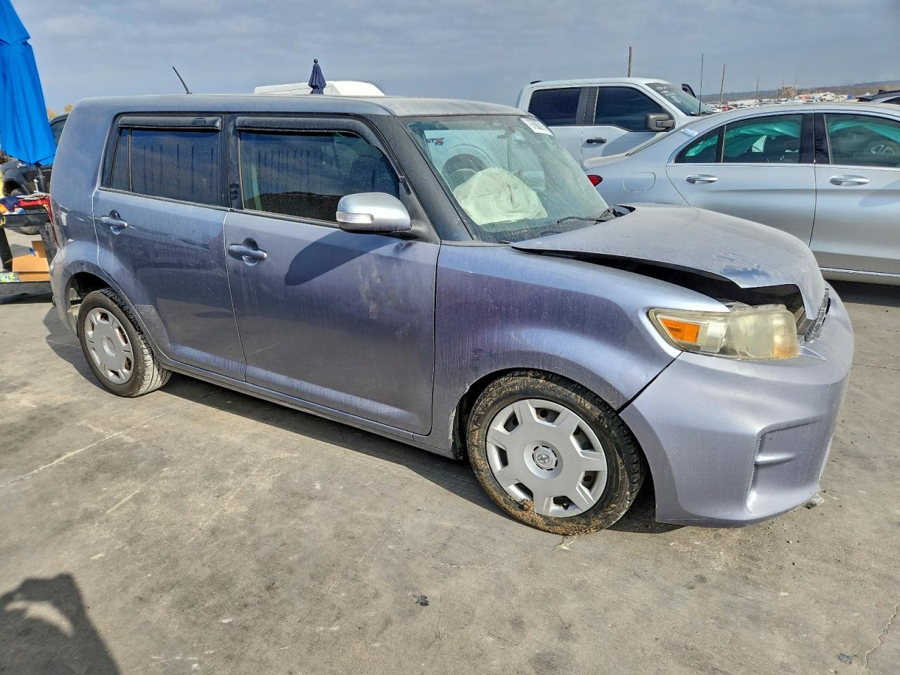 2011 TOYOTA SCION XB photo 4