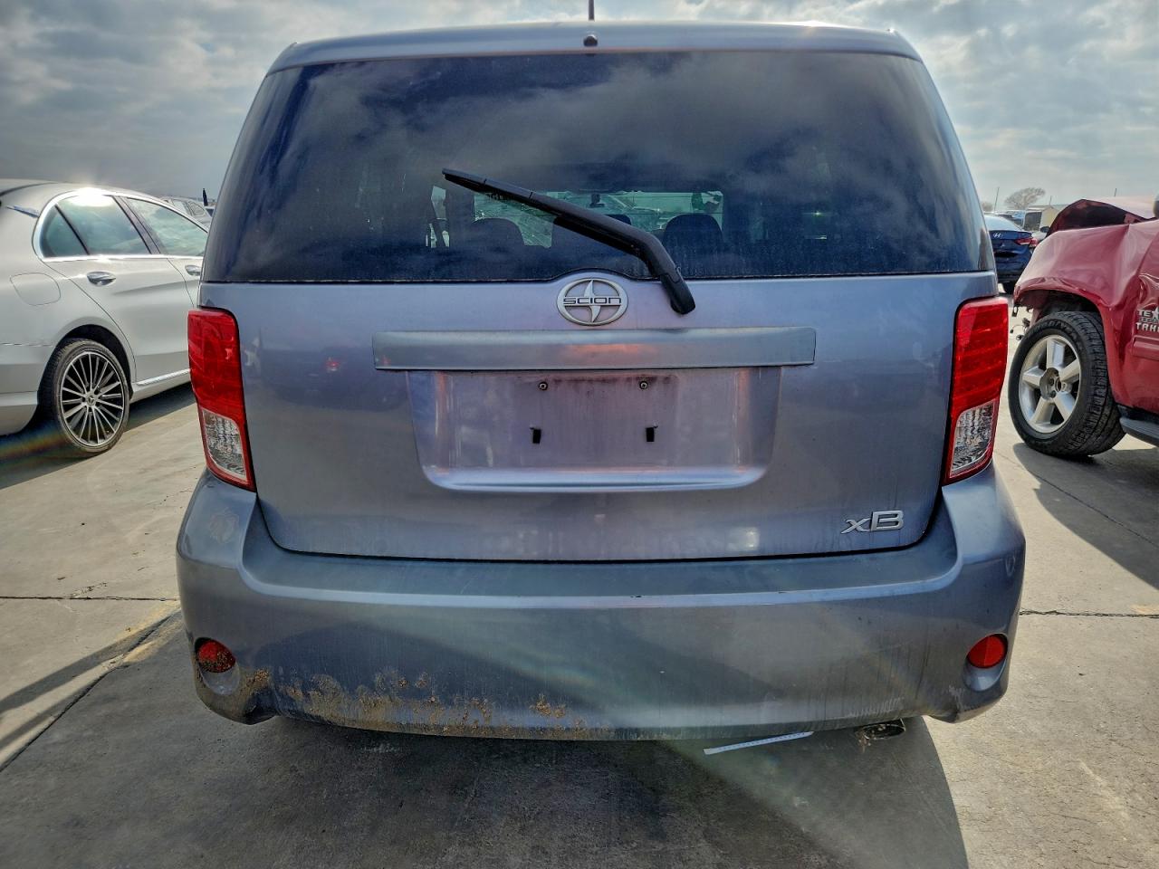 2011 TOYOTA SCION XB photo 6
