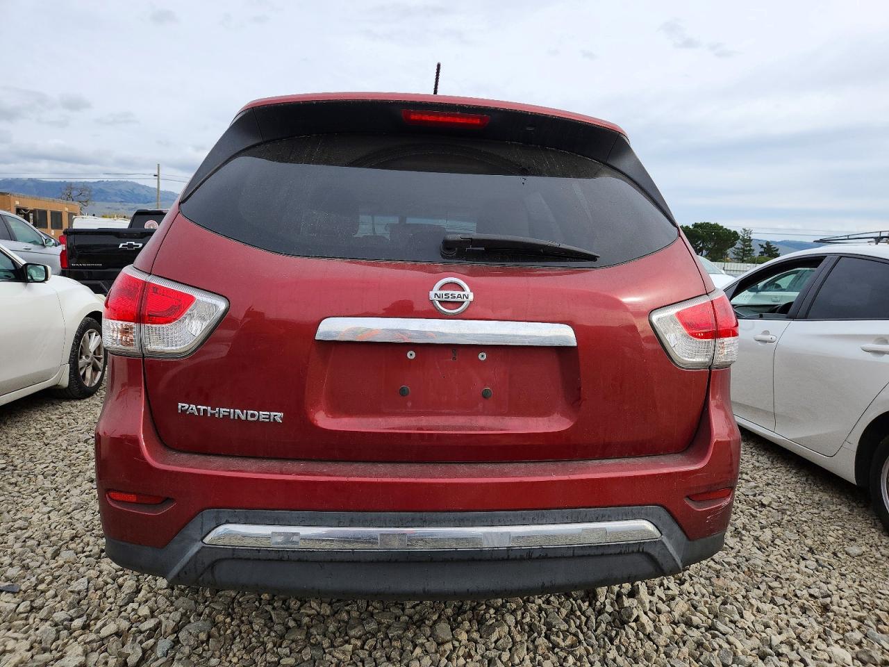 2013 NISSAN PATHFINDER S photo 6