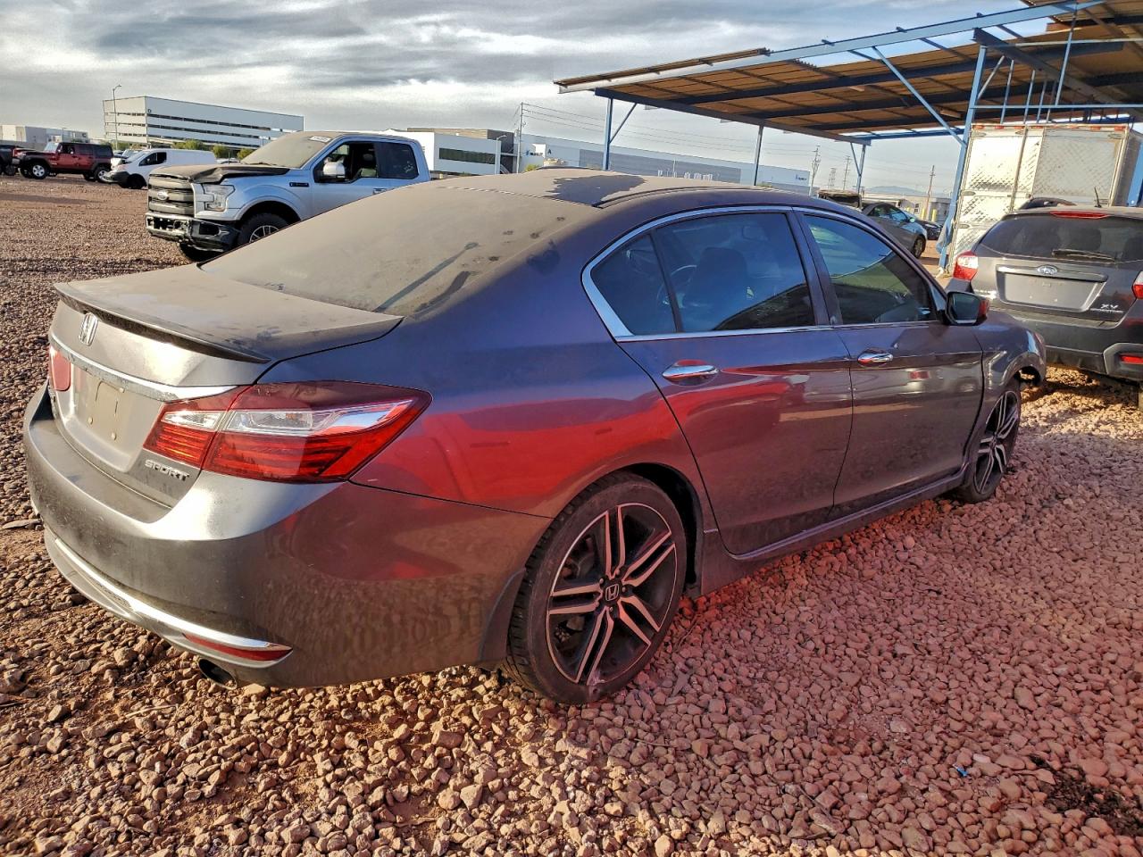 2017 HONDA ACCORD SPORT photo 3