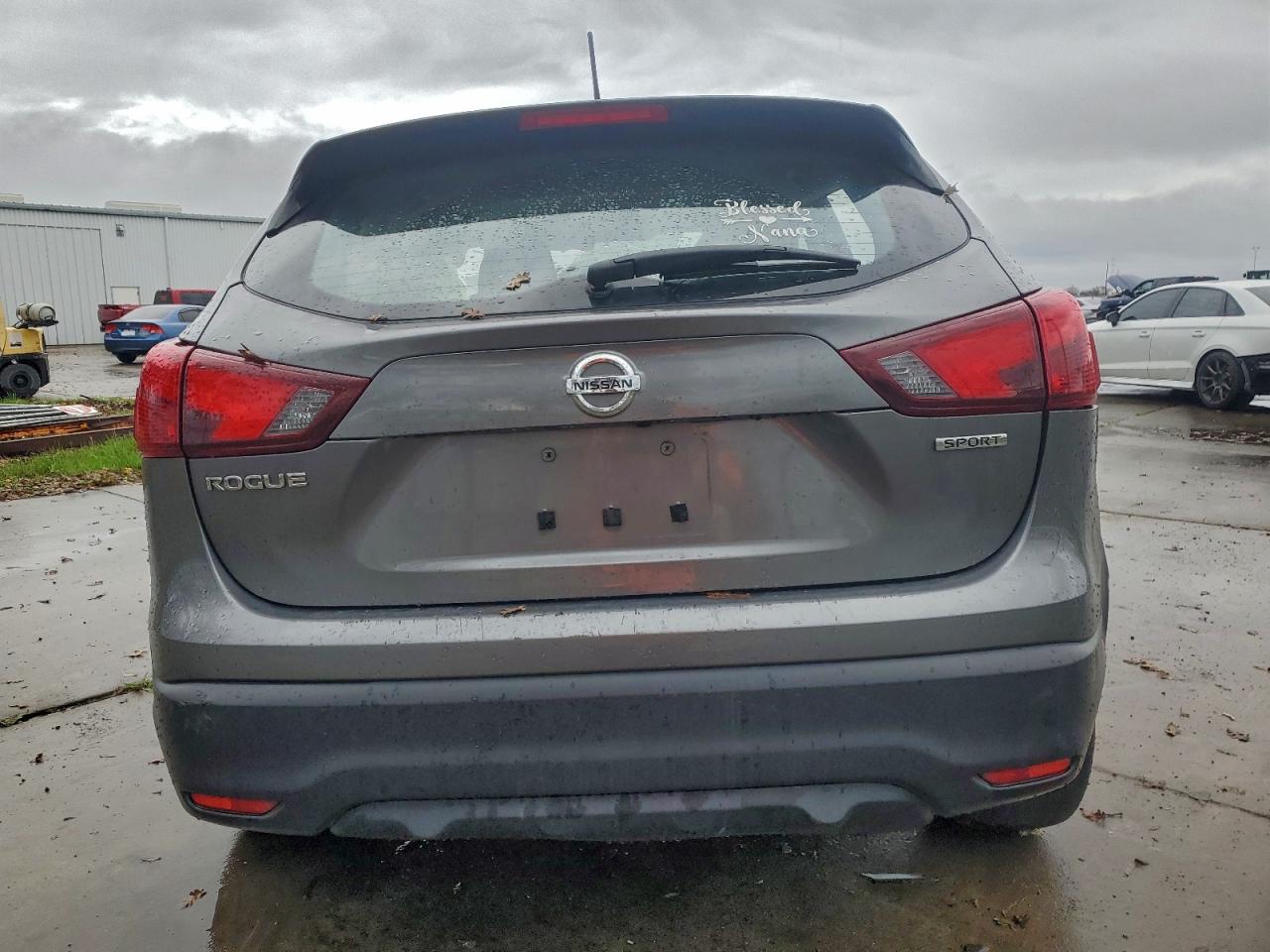 2019 NISSAN ROGUE SPORT S photo 6