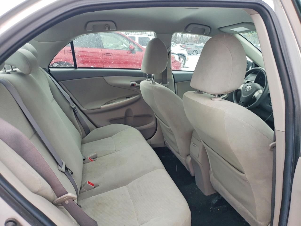 2010 TOYOTA COROLLA BASE photo 10