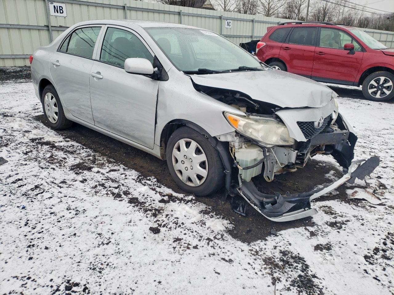 2010 TOYOTA COROLLA BASE photo 4