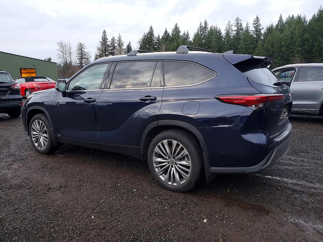 2021 TOYOTA HIGHLANDER HYBRID PLATINUM photo 2
