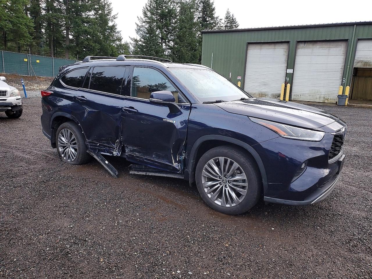 2021 TOYOTA HIGHLANDER HYBRID PLATINUM photo 4
