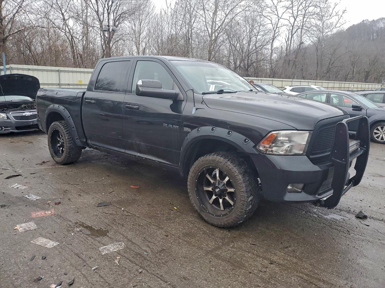 2010 DODGE RAM 1500 photo 4