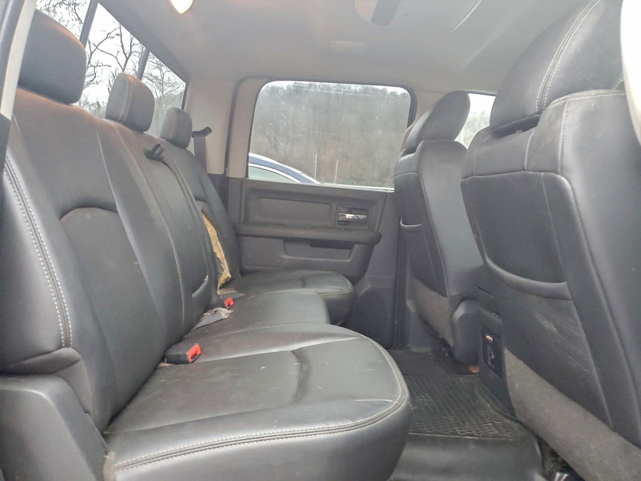 2010 DODGE RAM 1500 photo 10