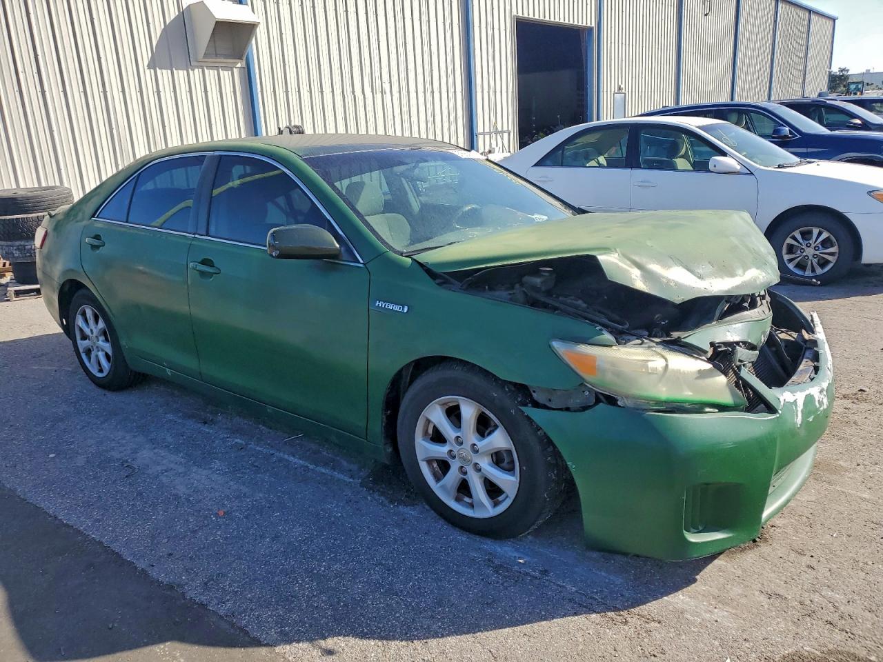 2010 TOYOTA CAMRY HYBRID photo 7