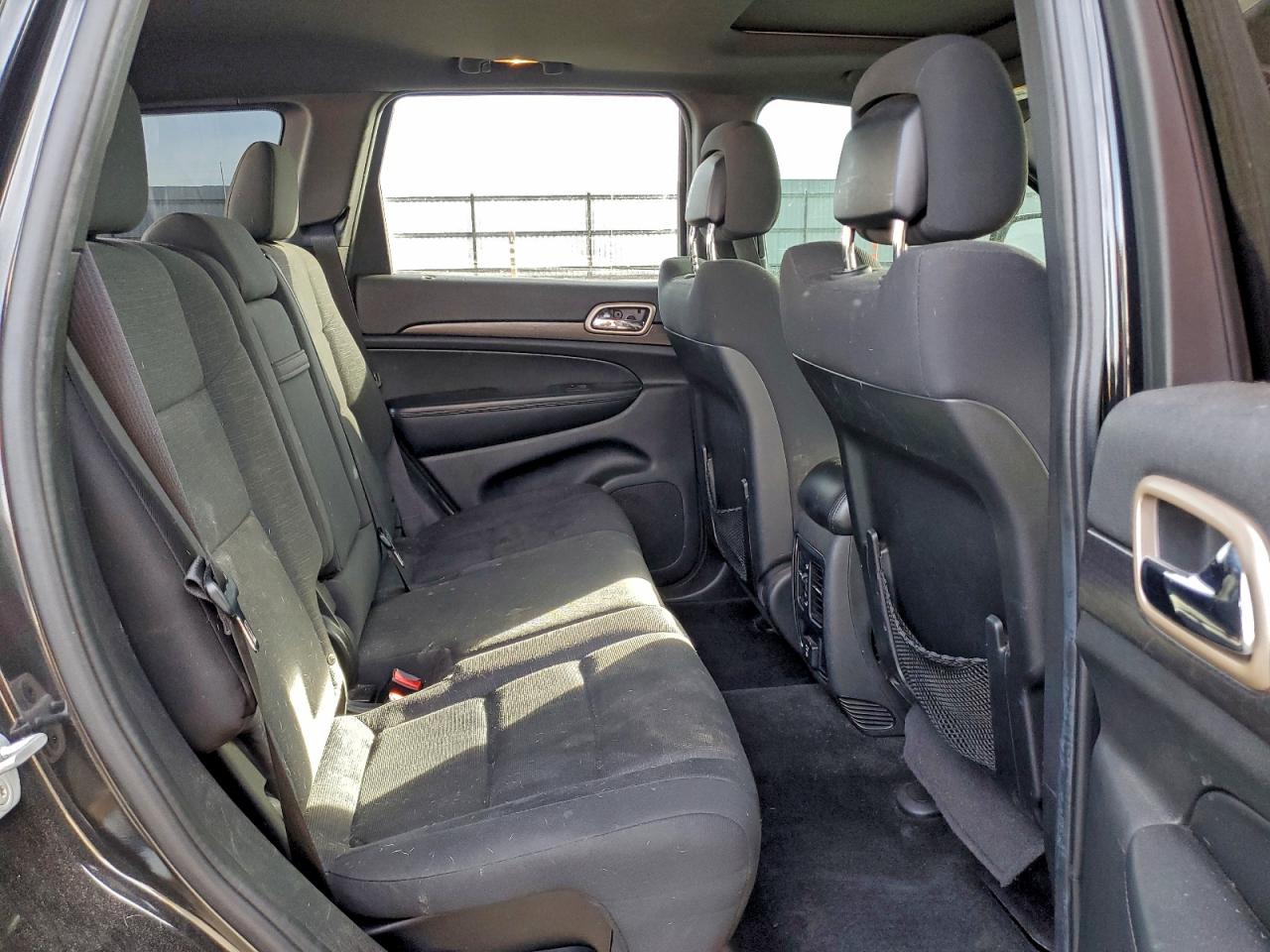 2014 JEEP GRAND CHEROKEE LAREDO photo 21
