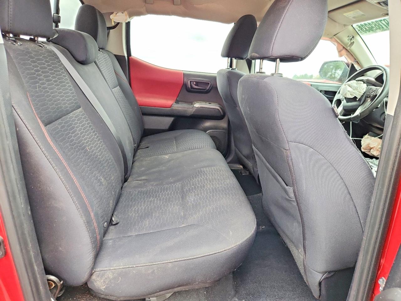 2017 TOYOTA TACOMA SR5 V6 photo 10